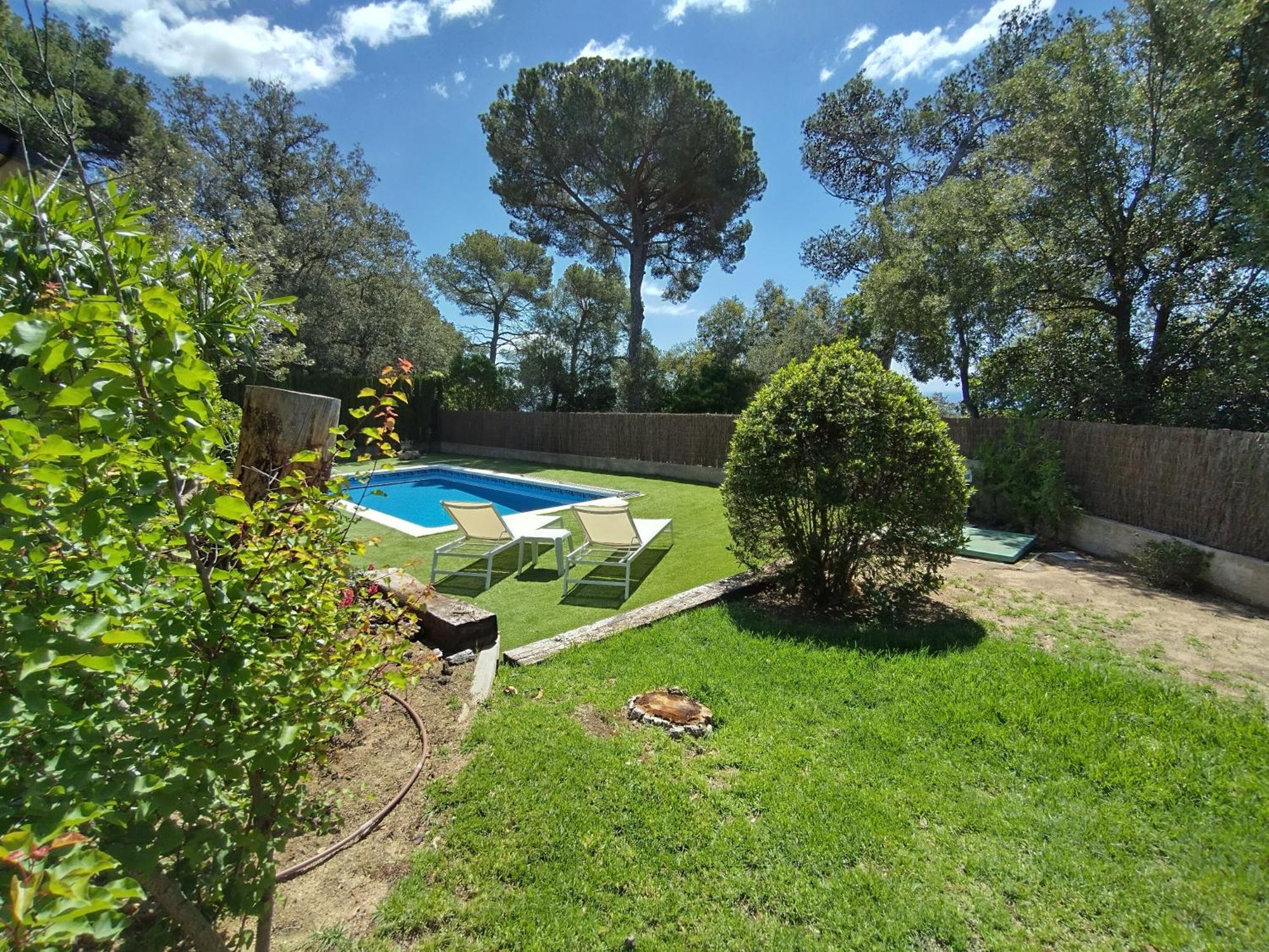 Sant Cebrià de VallaltaCasa Feliz别墅 外观 照片