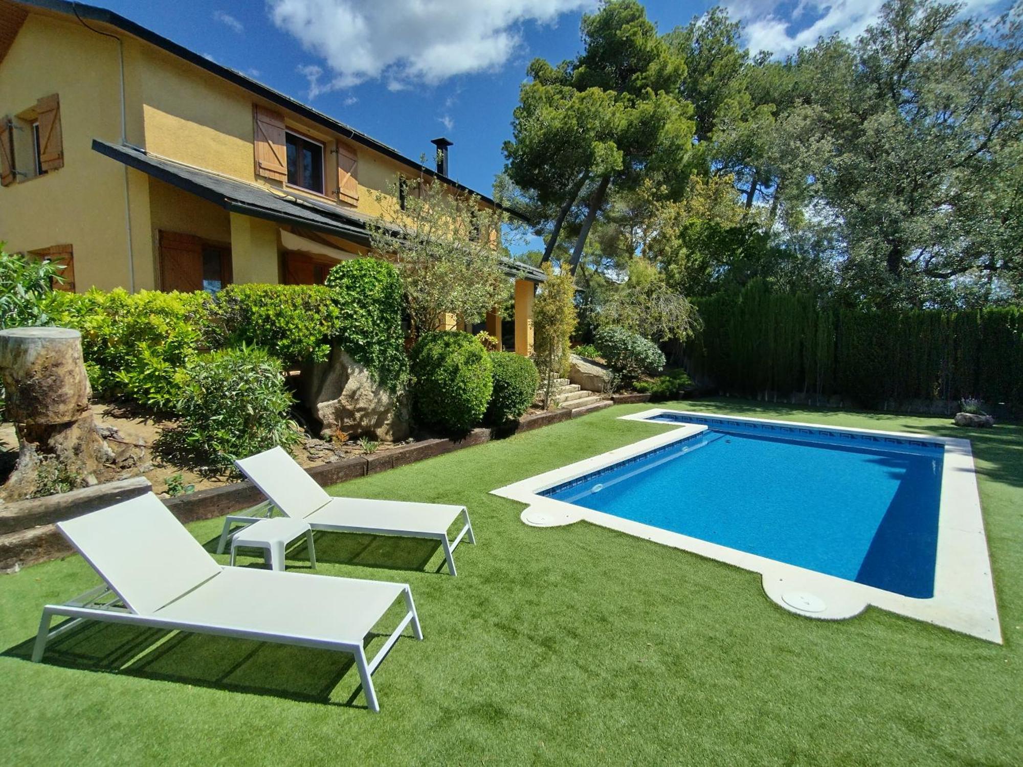 Sant Cebrià de VallaltaCasa Feliz别墅 外观 照片