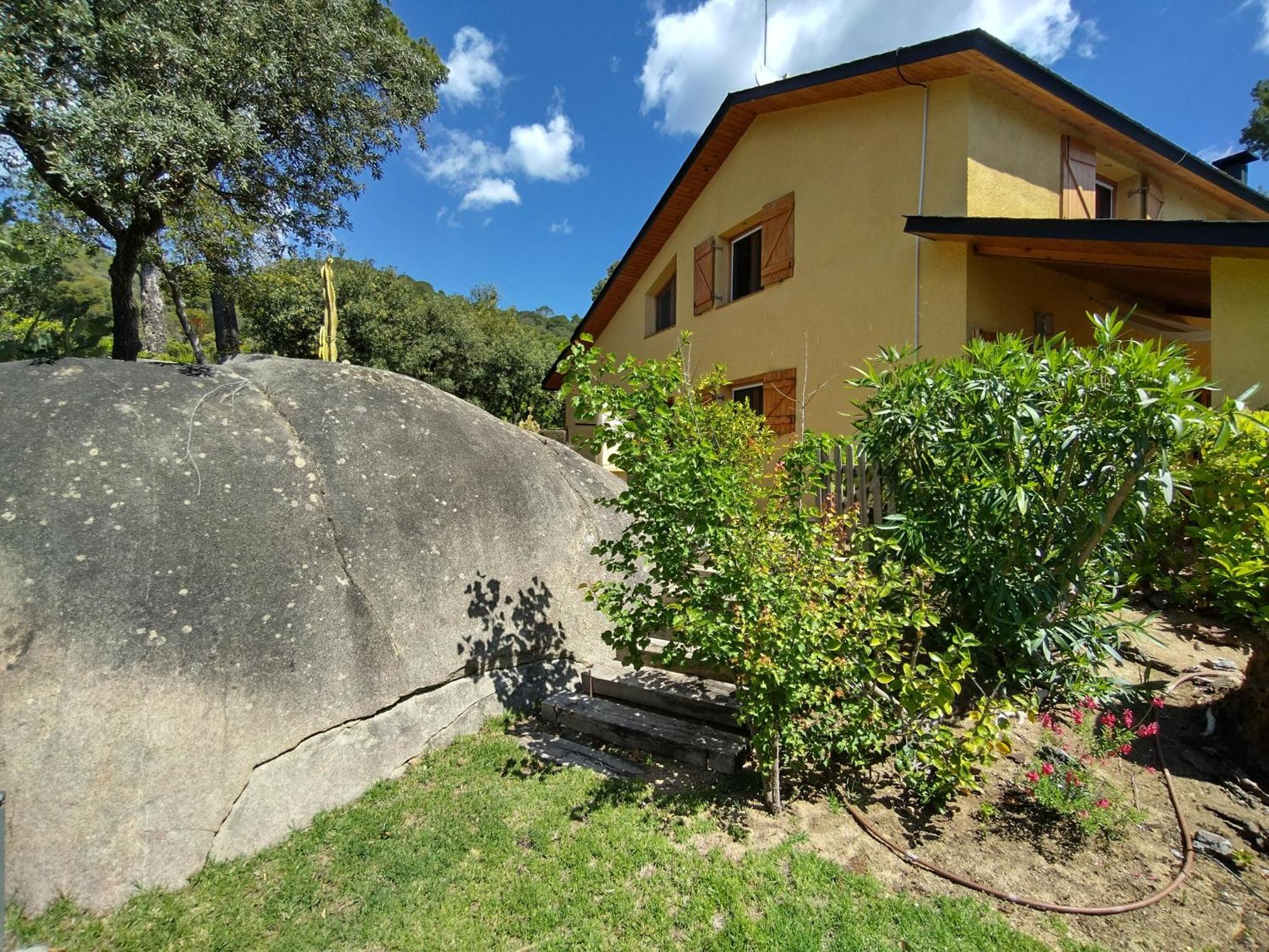 Sant Cebrià de VallaltaCasa Feliz别墅 外观 照片