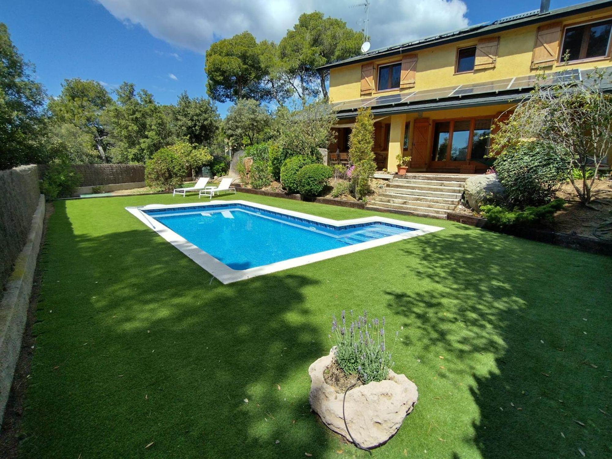 Sant Cebrià de VallaltaCasa Feliz别墅 外观 照片