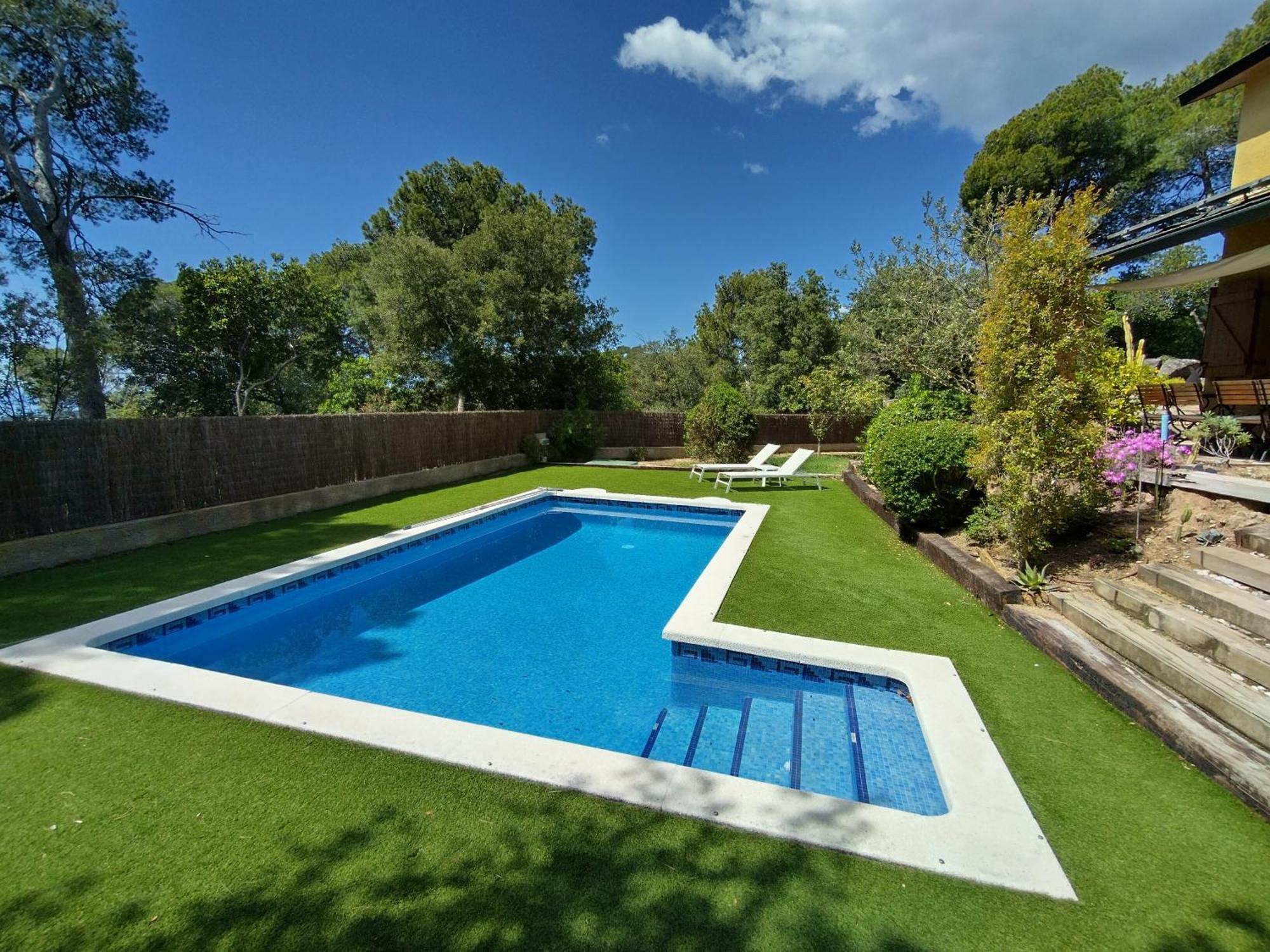 Sant Cebrià de VallaltaCasa Feliz别墅 外观 照片