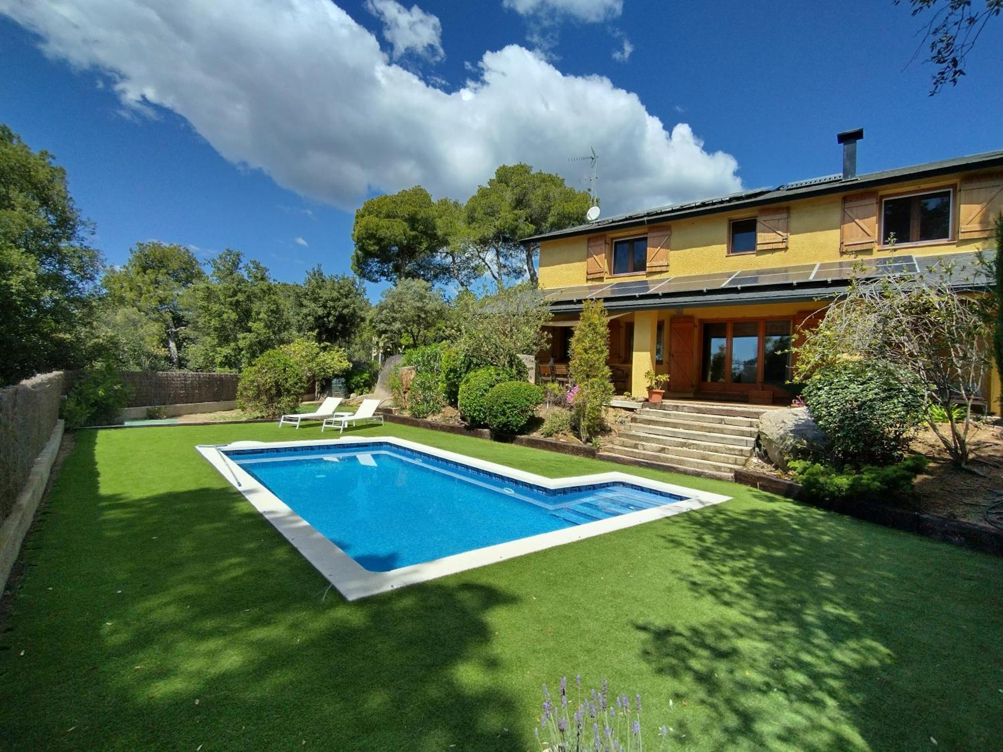 Sant Cebrià de VallaltaCasa Feliz别墅 外观 照片